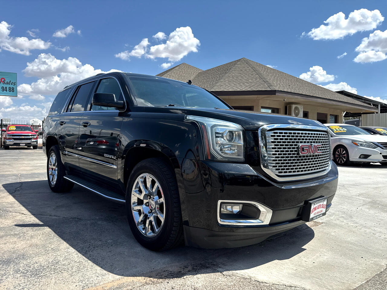 GMC Yukon Denali 4WD 2015 GMC Yukon Denali 4WD 2015