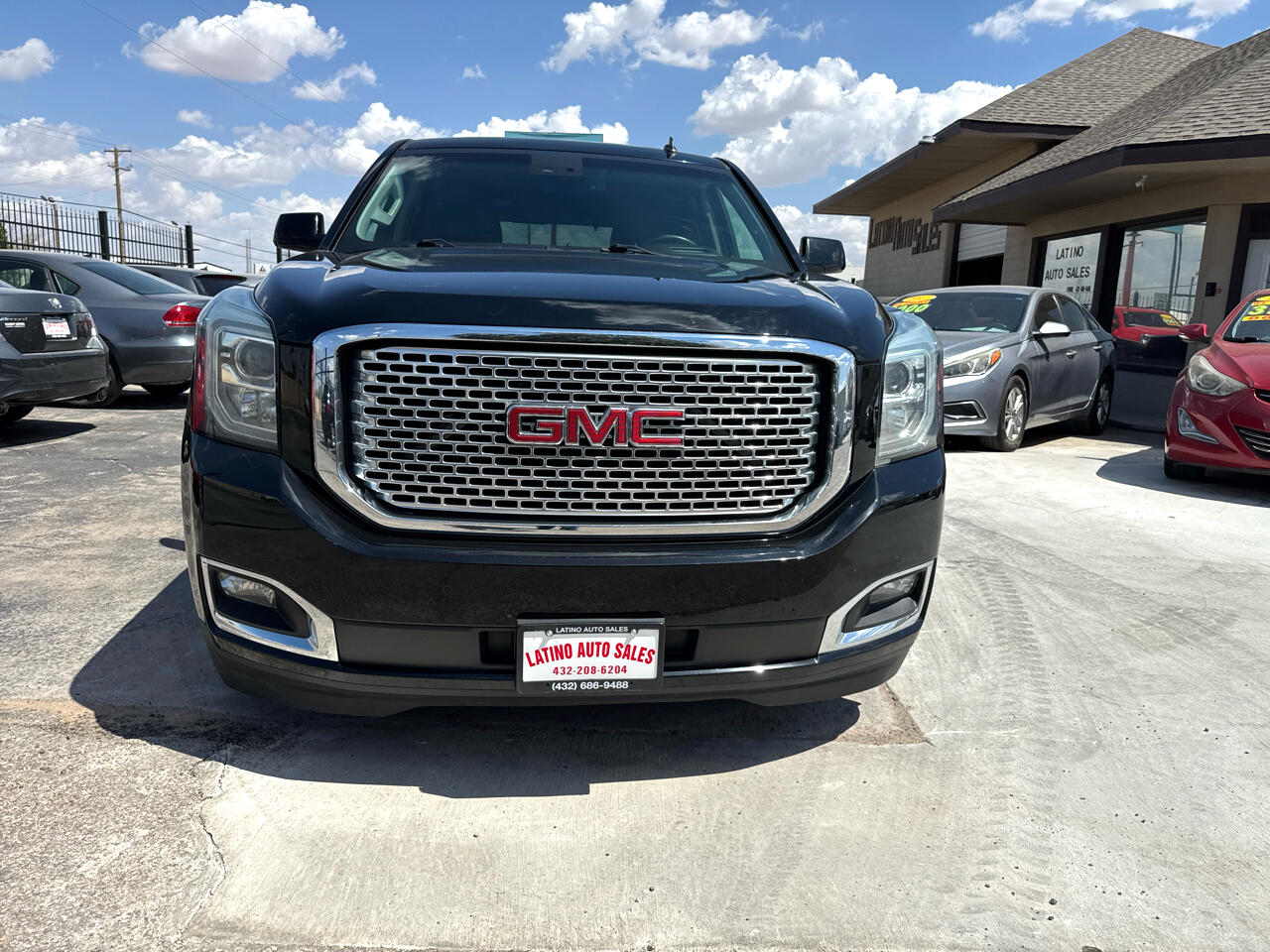 GMC Yukon Denali 4WD 2015 GMC Yukon Denali 4WD 2015