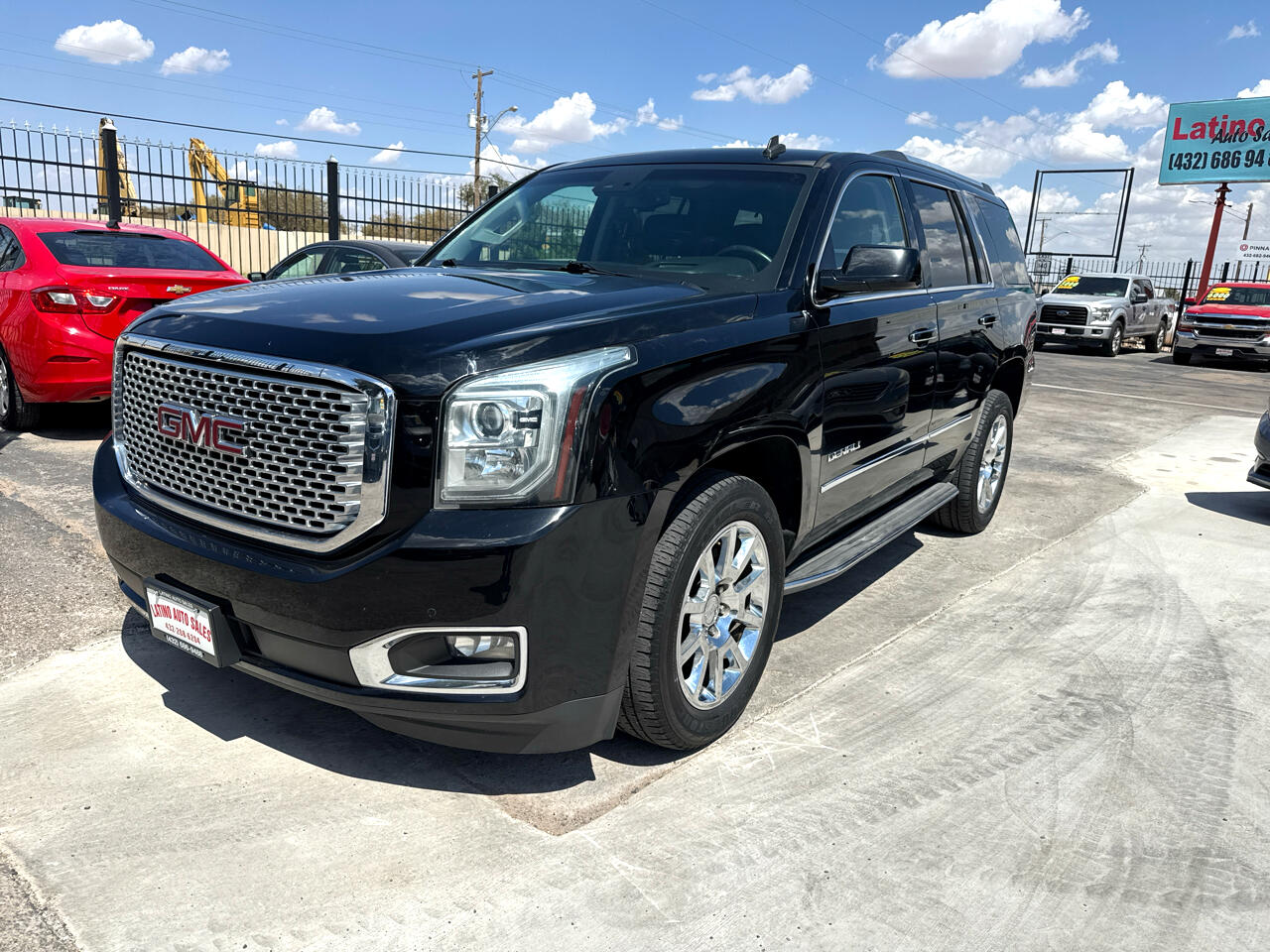 GMC Yukon Denali 4WD 2015 GMC Yukon Denali 4WD 2015