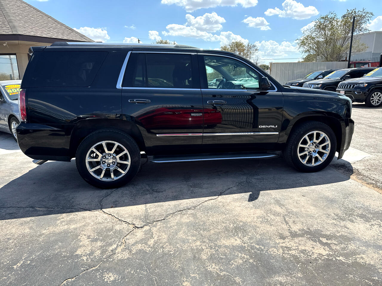 GMC Yukon Denali 4WD 2015 GMC Yukon Denali 4WD 2015
