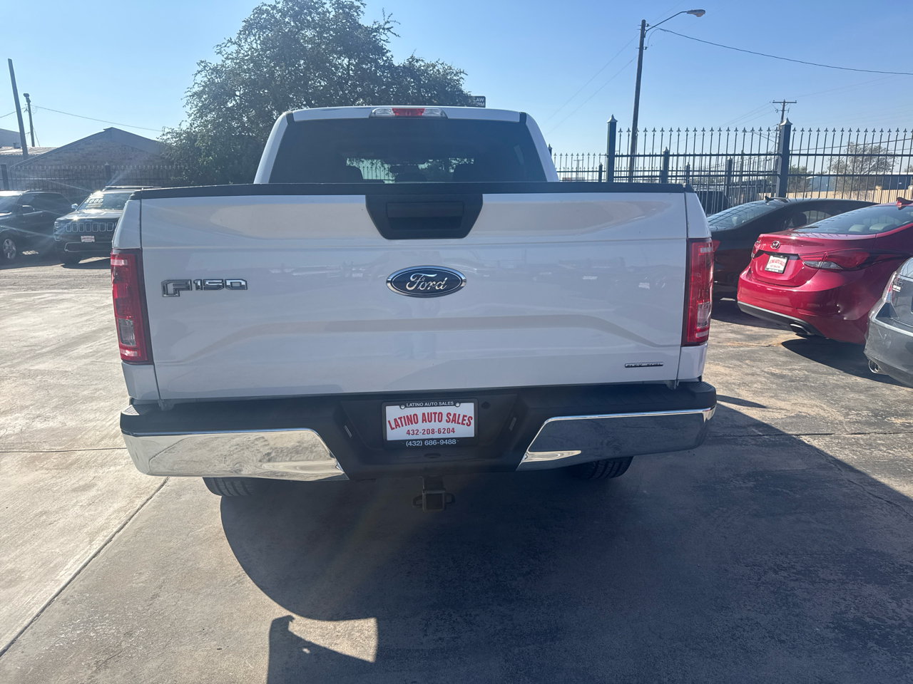 Ford F-150 XLT SuperCrew 5.5-ft. Bed 4WD 2016 Ford F-150 XLT SuperCrew 5.5-ft. Bed 4WD 2016