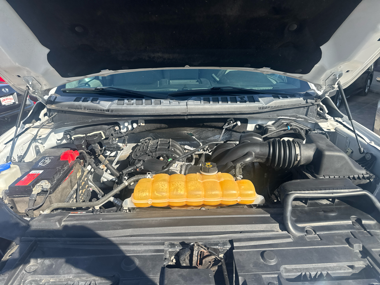 Ford F-150 XLT SuperCrew 5.5-ft. Bed 4WD 2016 Ford F-150 XLT SuperCrew 5.5-ft. Bed 4WD 2016