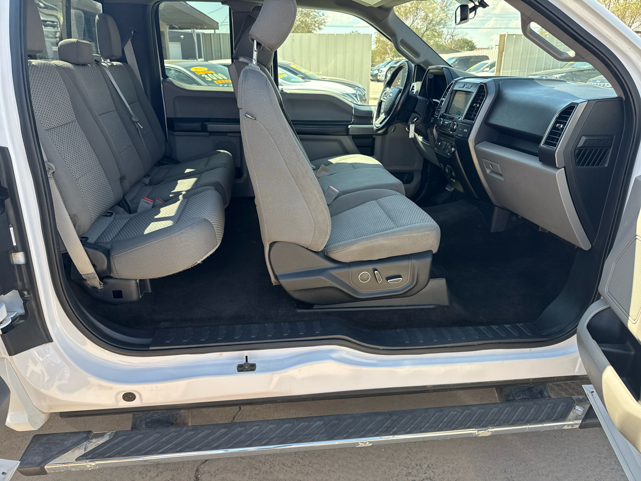 Ford F-150 XLT SuperCab 6.5-ft. Bed 4WD 2018 Ford F-150 XLT SuperCab 6.5-ft. Bed 4WD 2018