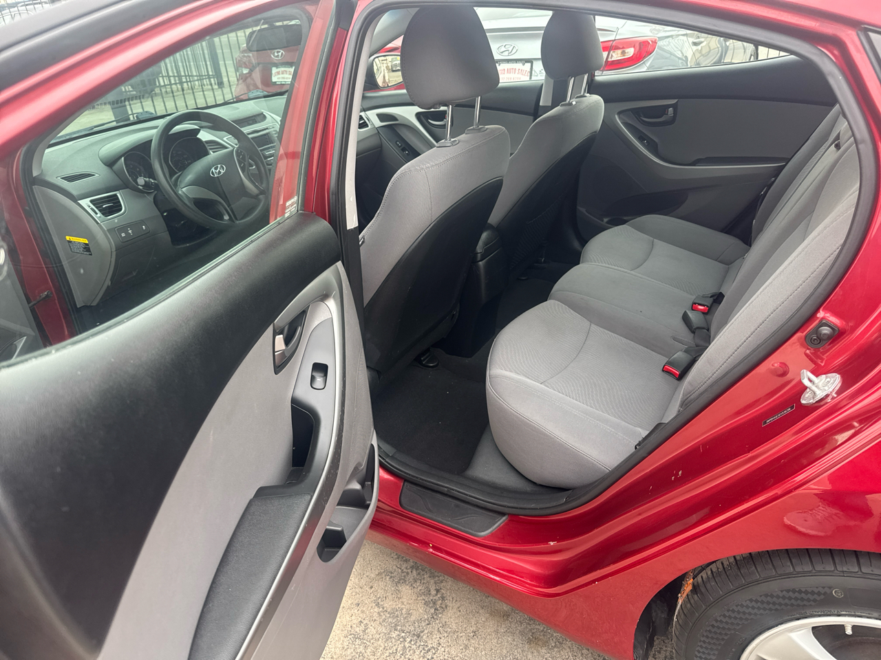 Hyundai Elantra SE A/T 2014