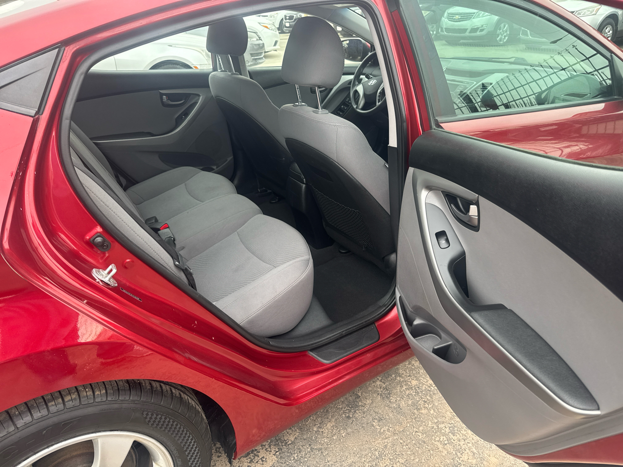 Hyundai Elantra SE A/T 2014