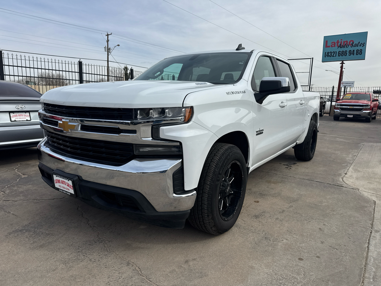Chevrolet Silverado 1500 LT Crew Cab 2WD 2021