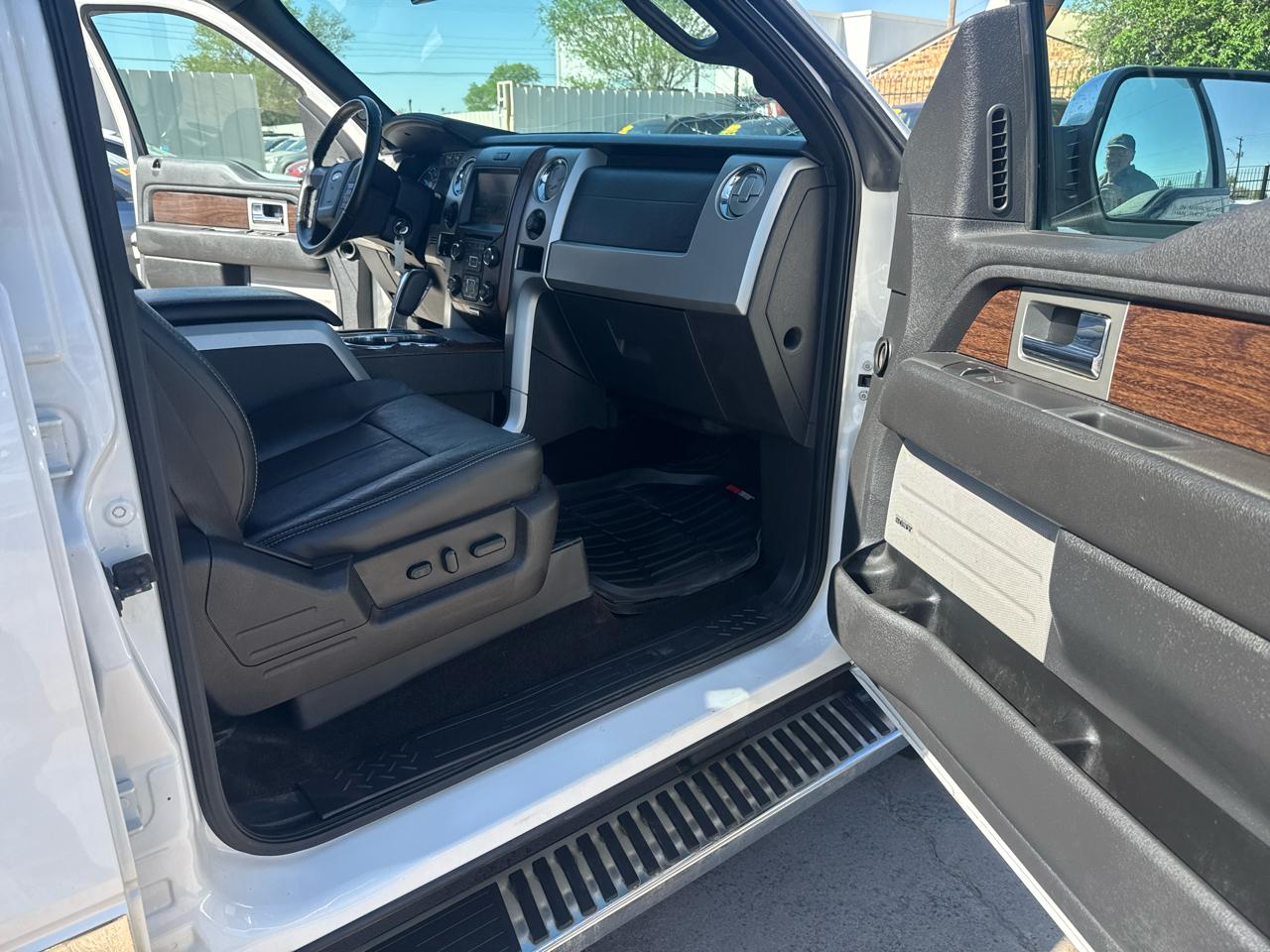 Ford F-150 Platinum SuperCrew 5.5-ft. Bed 4WD 2014