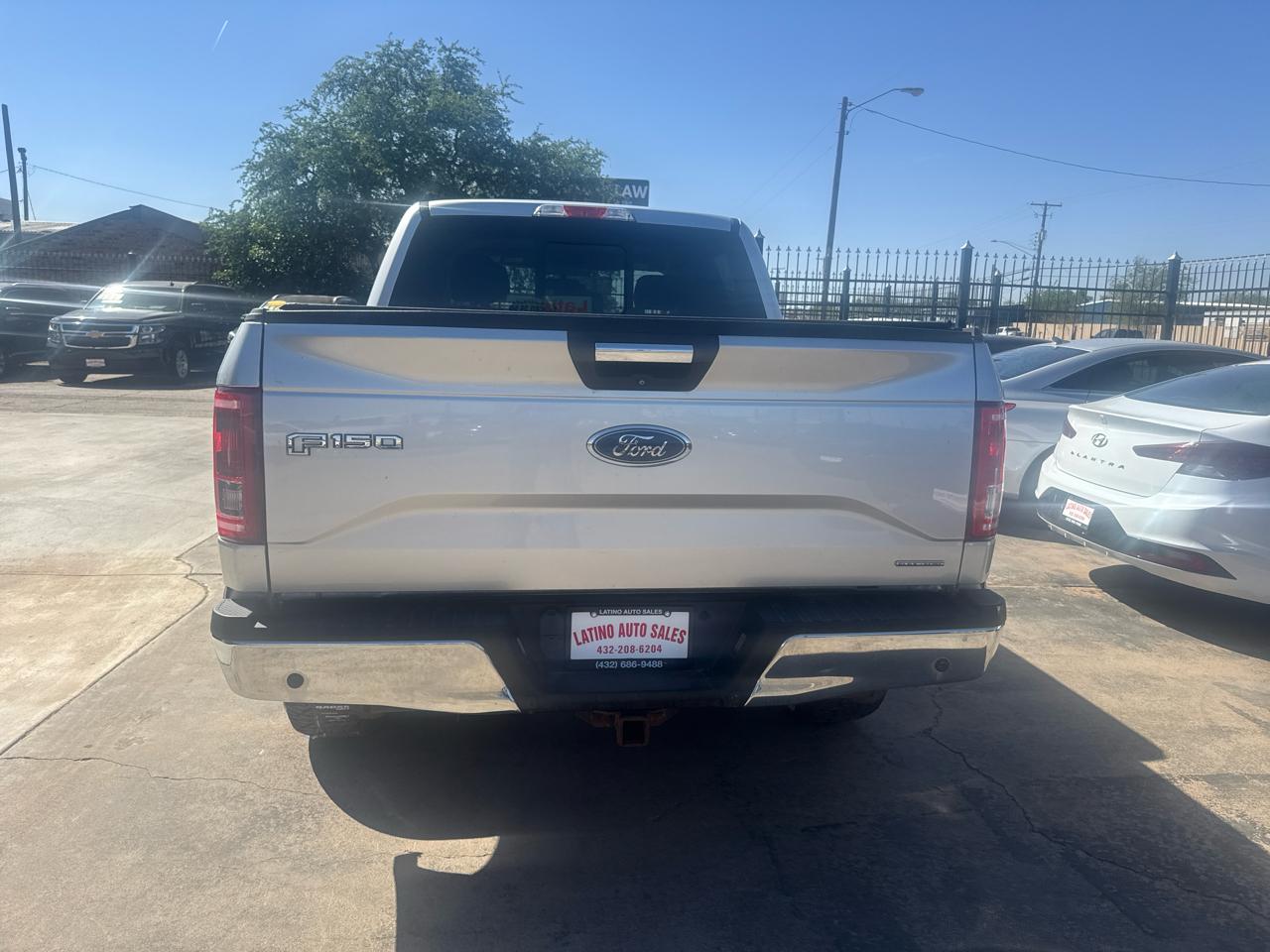 Ford F-150 XL SuperCrew 5.5-ft. Bed 4WD 2015