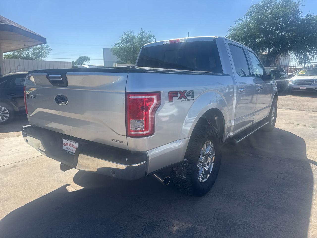 Ford F-150 XL SuperCrew 5.5-ft. Bed 4WD 2015