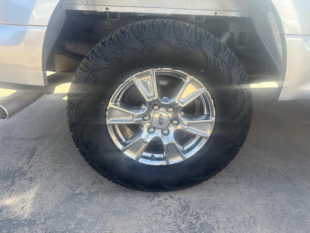 Ford F-150 XL SuperCrew 5.5-ft. Bed 4WD 2015