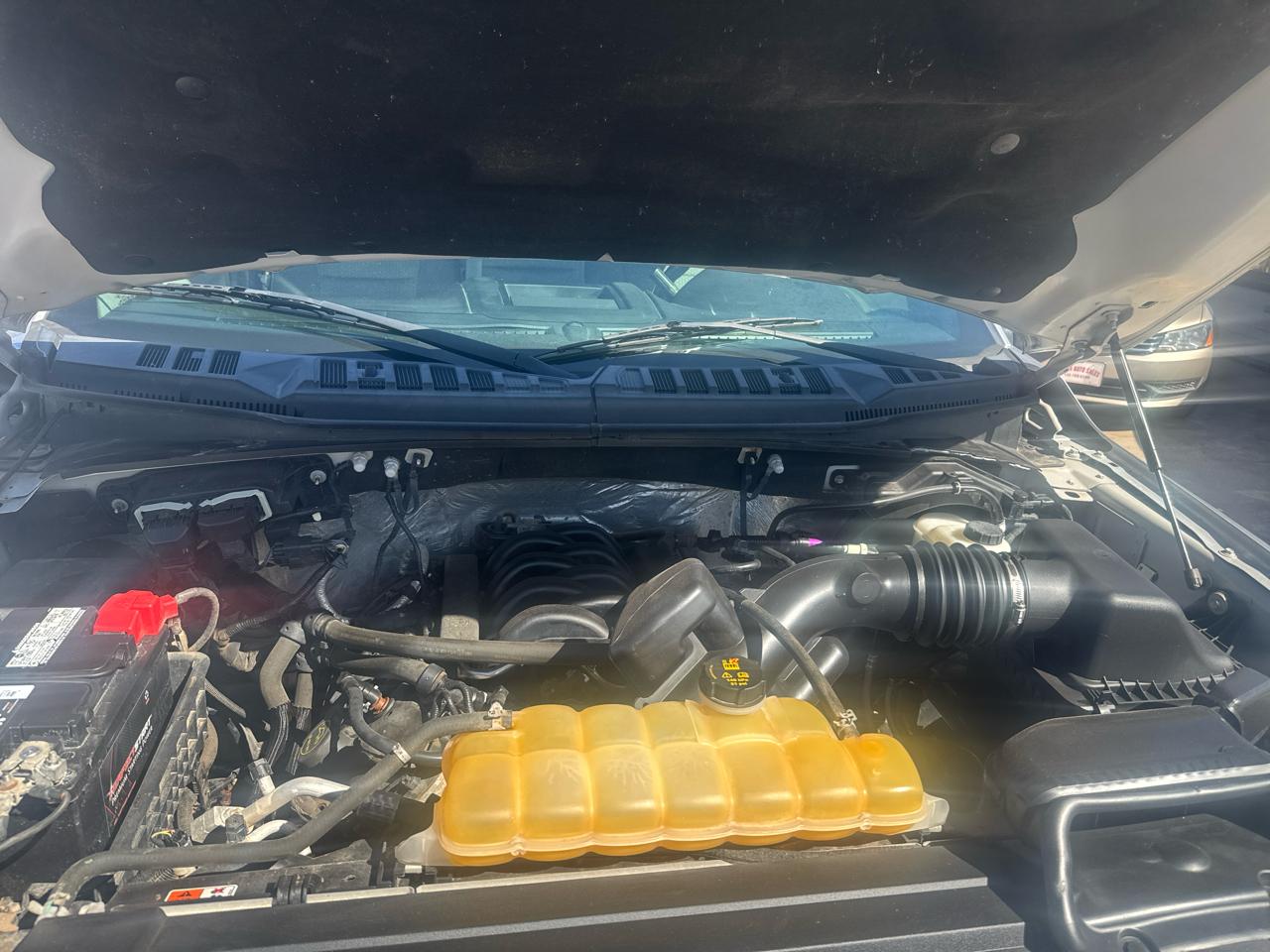 Ford F-150 XL SuperCrew 5.5-ft. Bed 4WD 2015