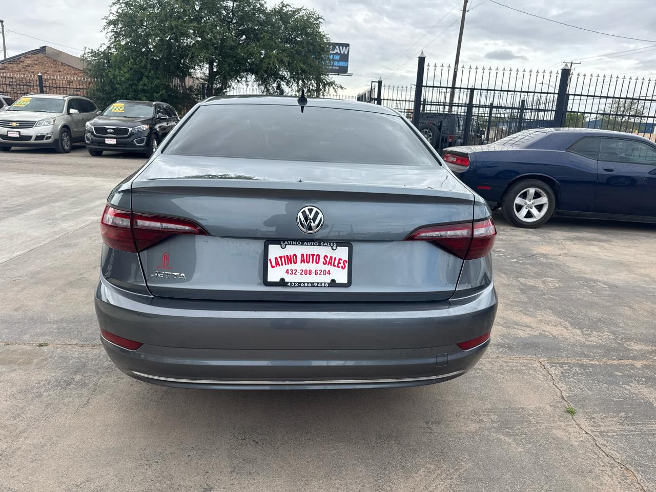 Volkswagen Jetta 1.4T S 8A 2020