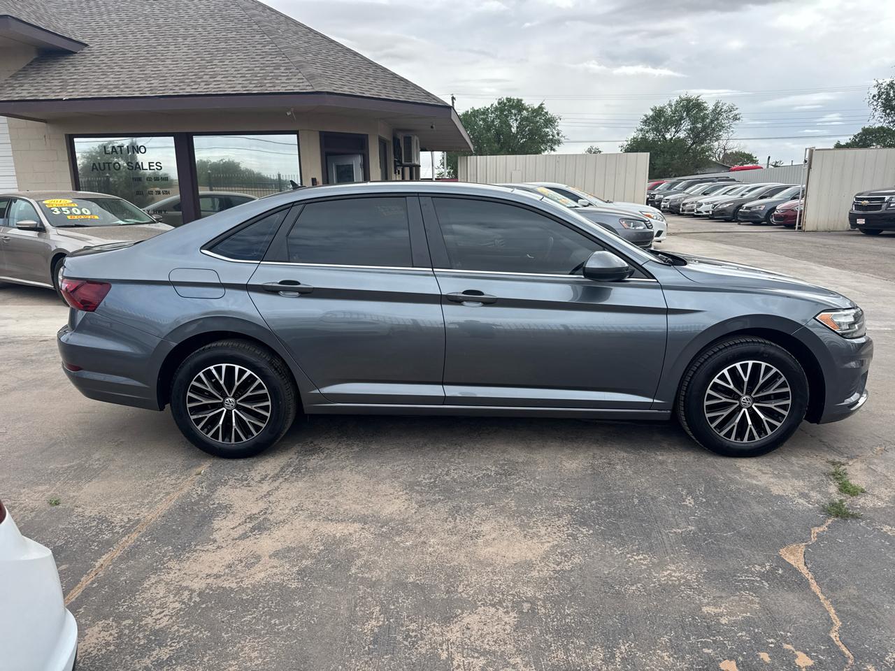 Volkswagen Jetta 1.4T S 8A 2020