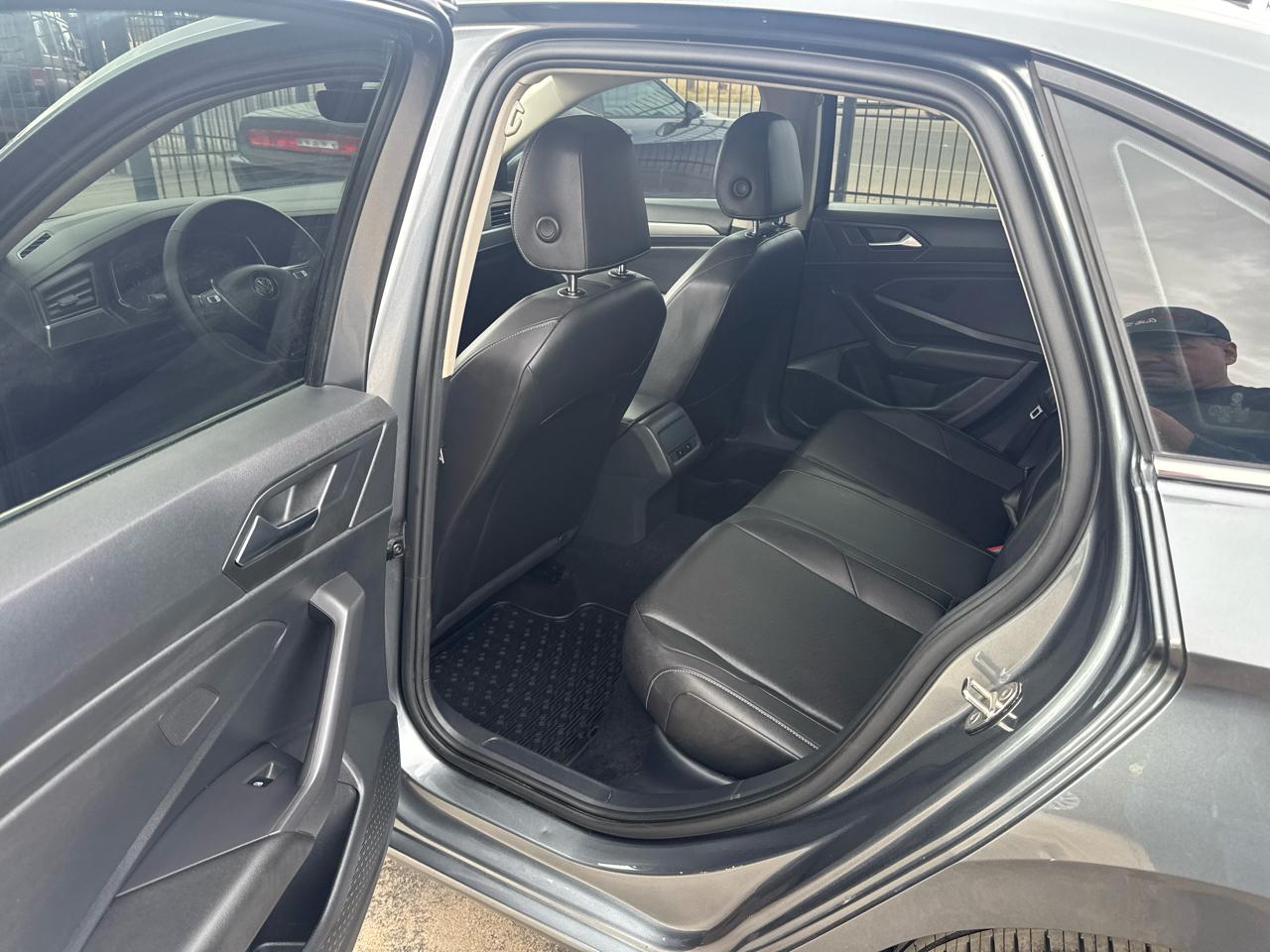 Volkswagen Jetta 1.4T S 8A 2020