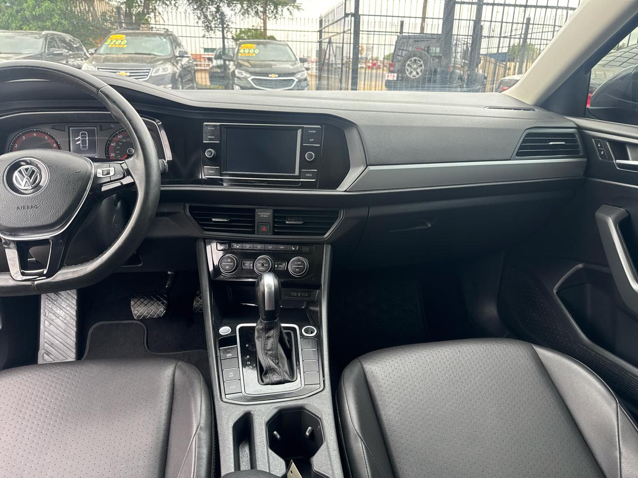 Volkswagen Jetta 1.4T S 8A 2020