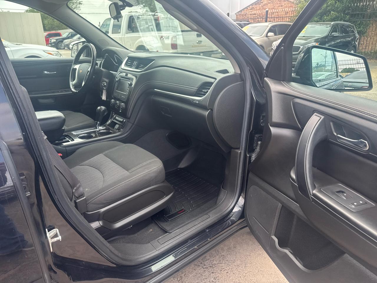 Chevrolet Traverse 1LT FWD 2015