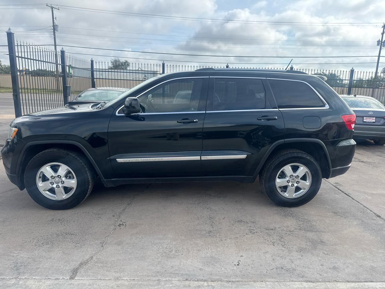 Jeep Grand Cherokee Laredo 2WD 2013