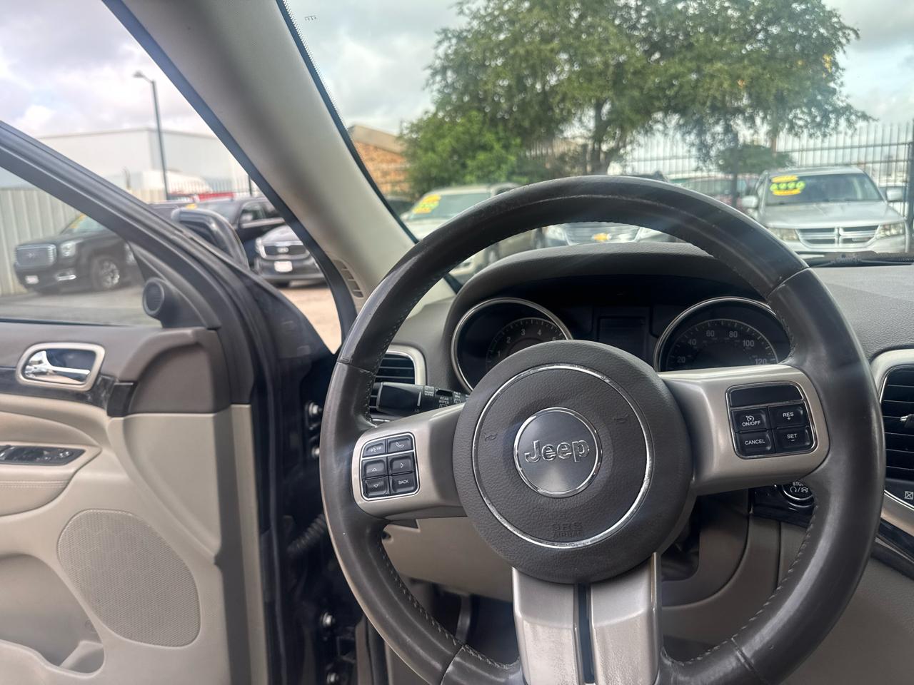 Jeep Grand Cherokee 2WD 4dr Laredo 2012