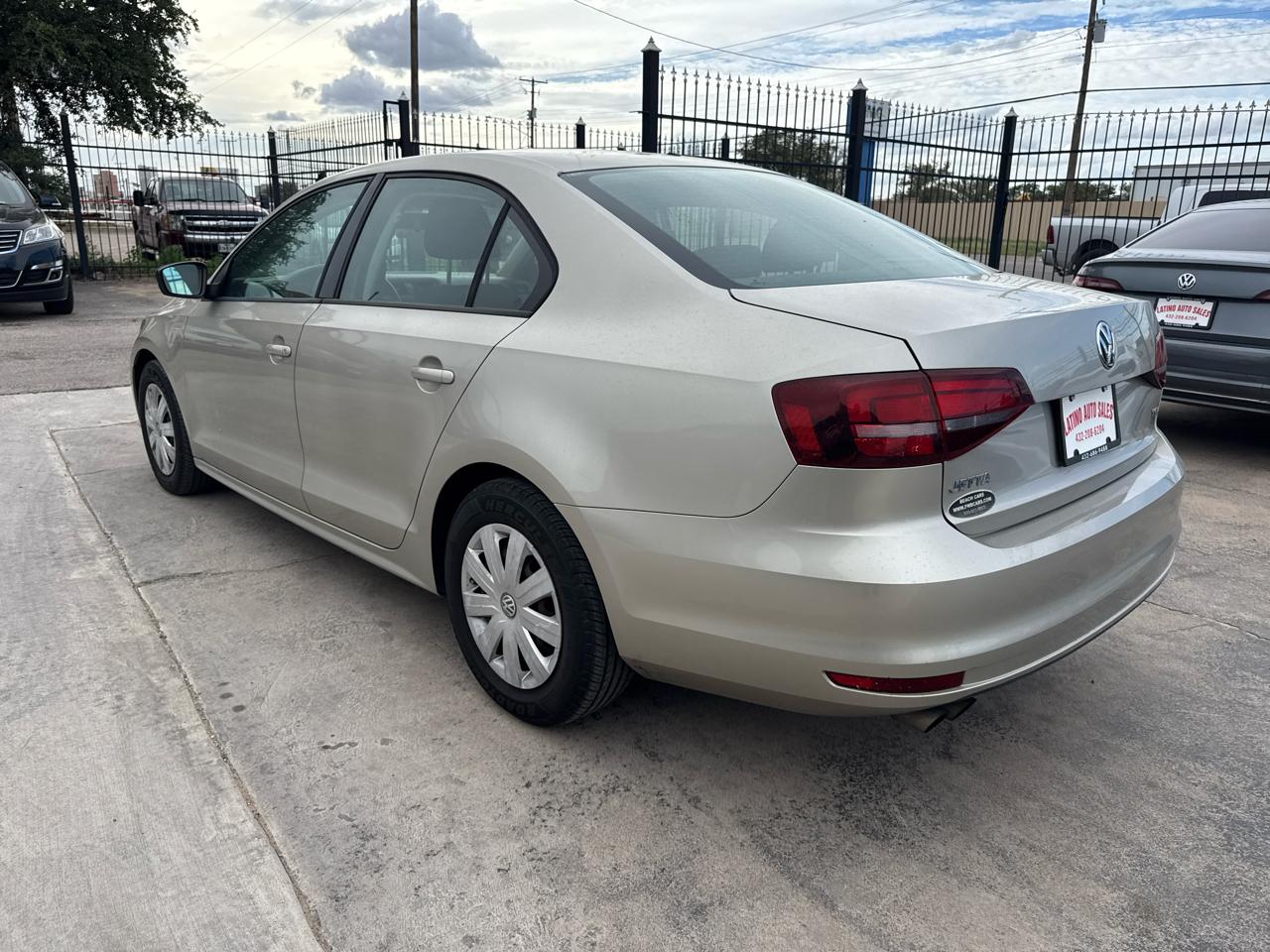 Volkswagen Jetta 1.4T S Auto 2016