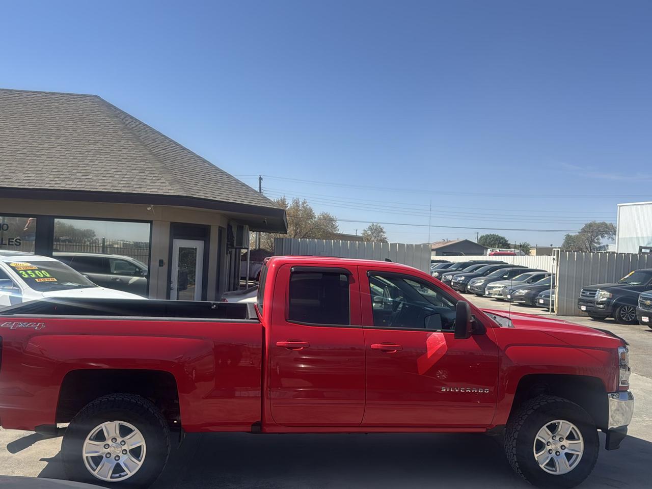 Chevrolet Silverado 1500 LT Double Cab 4WD 2017