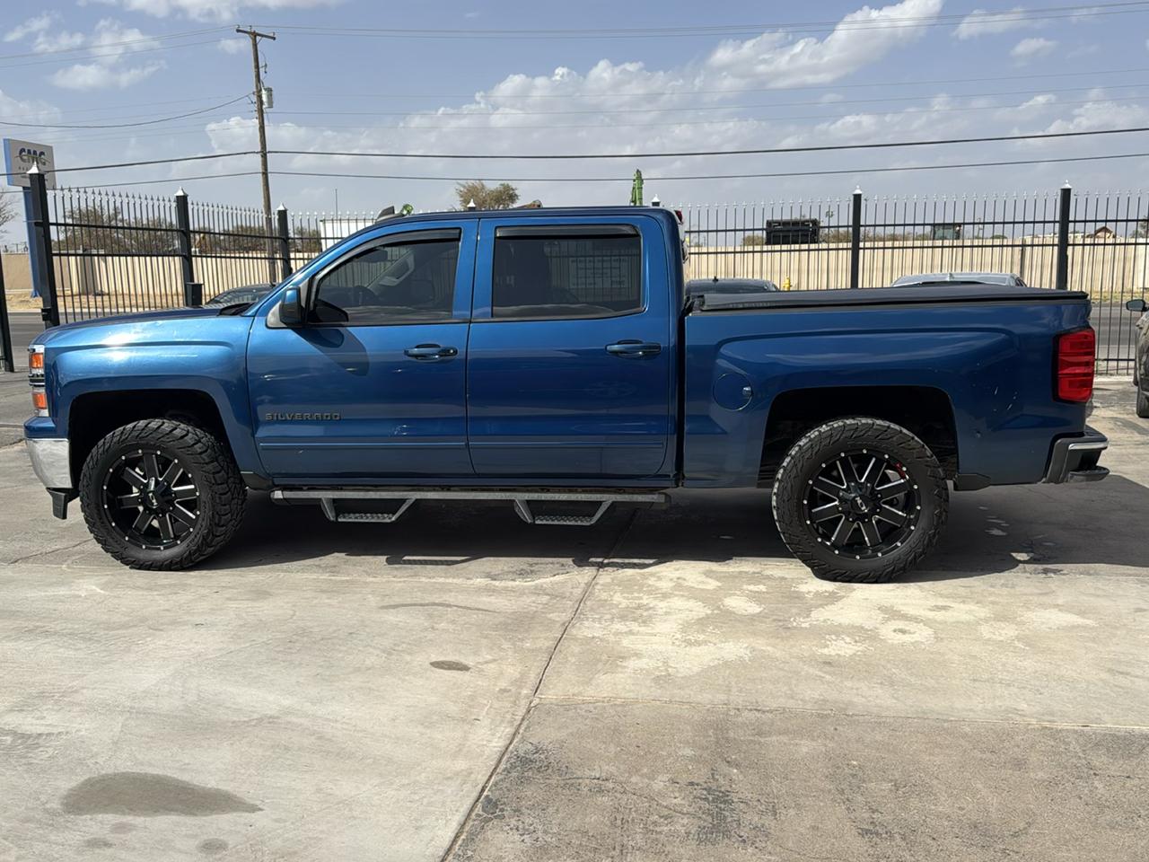 Chevrolet Silverado 1500 LT Crew Cab 2WD 2015