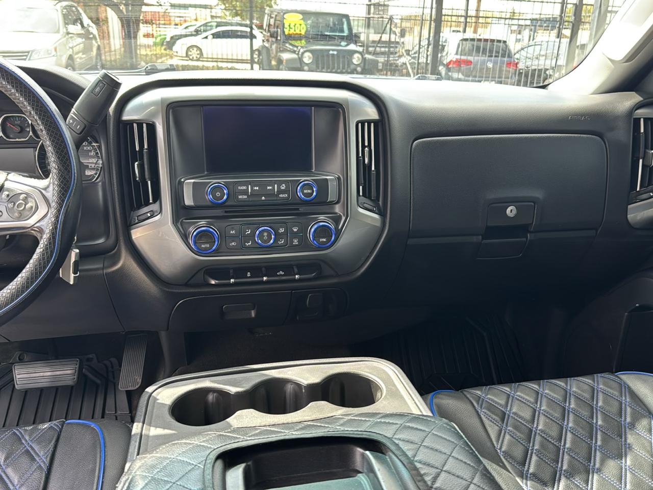 Chevrolet Silverado 1500 LT Crew Cab 2WD 2015