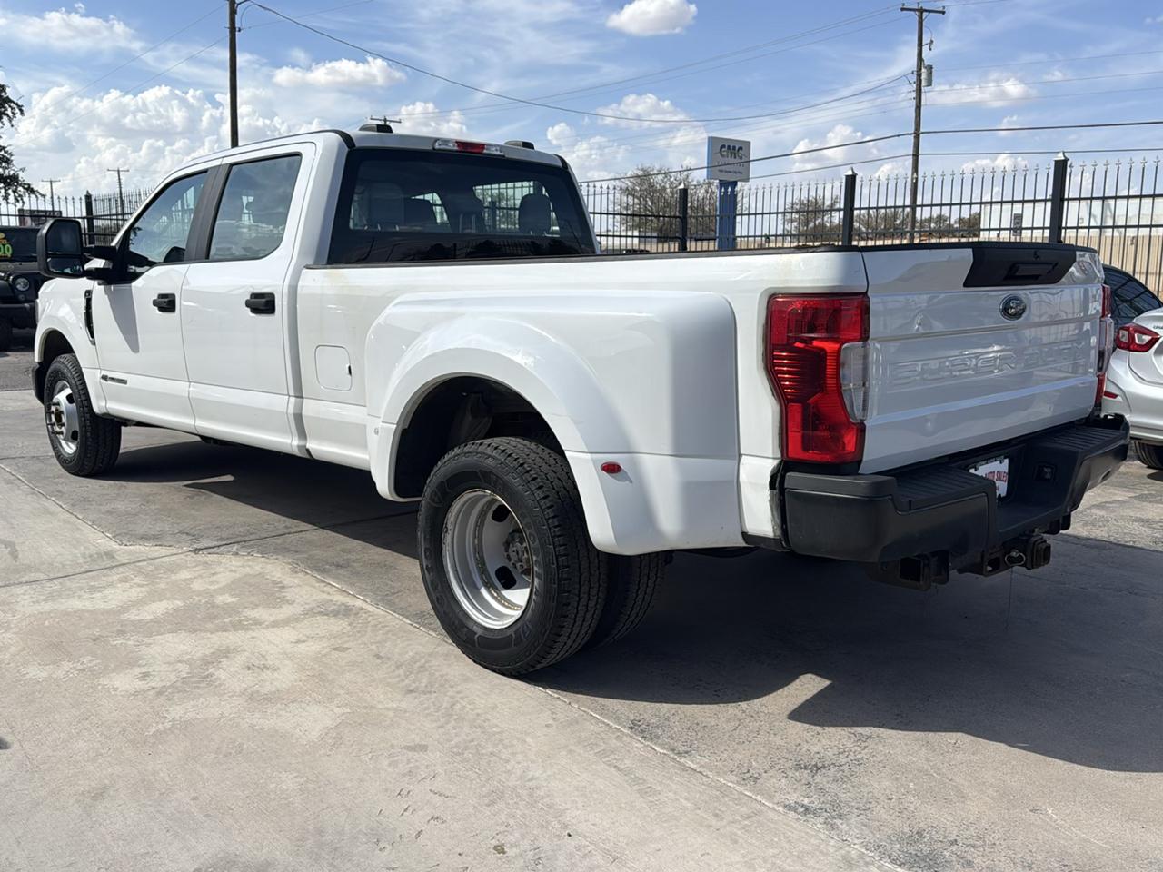 Ford F-350 SD XL Crew Cab Long Bed DRW 2WD 2020
