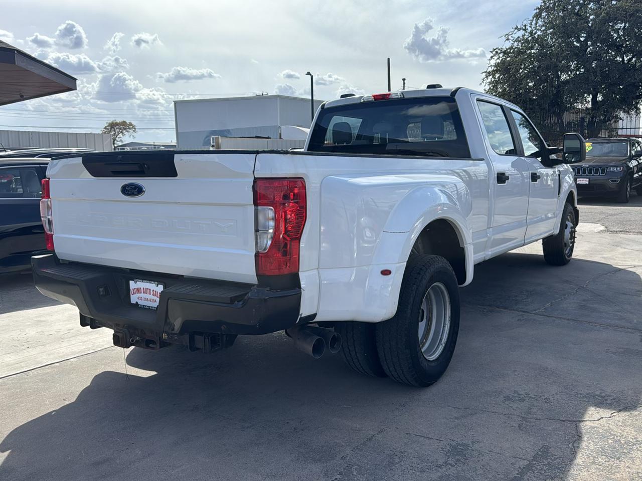 Ford F-350 SD XL Crew Cab Long Bed DRW 2WD 2020