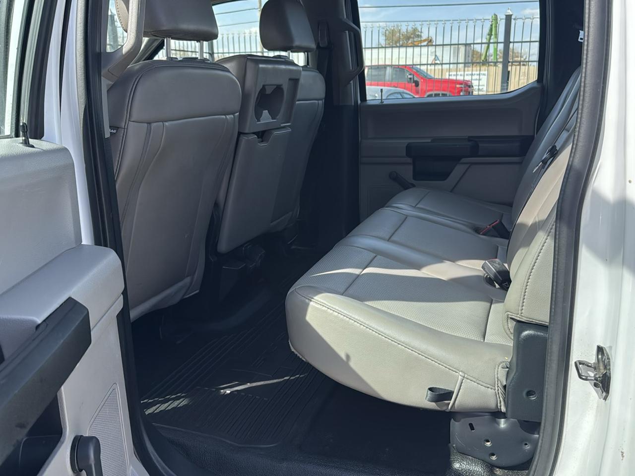 Ford F-350 SD XL Crew Cab Long Bed DRW 2WD 2020