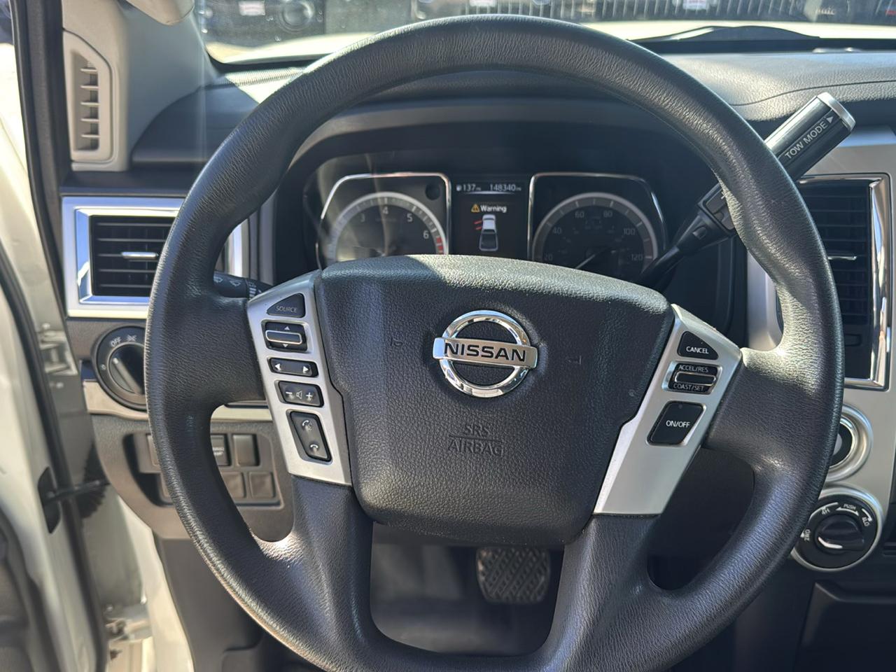 Nissan Titan S Crew Cab 4WD 2018