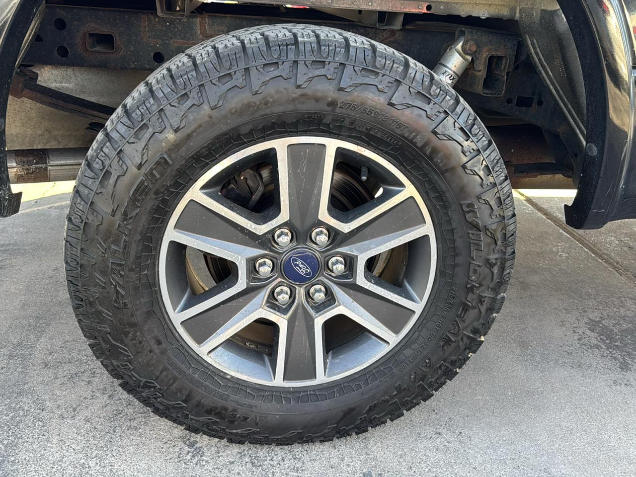 Ford F-150 Lariat SuperCrew 5.5-ft. Bed 4WD 2016
