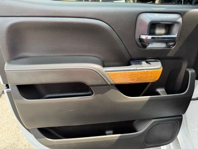 Chevrolet Silverado 3500HD 4WD Crew Cab 153.7" LTZ 2018