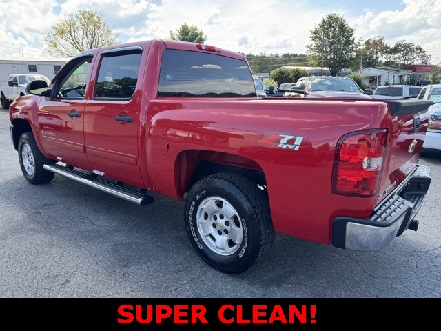 Chevrolet Silverado 1500 4WD Crew Cab 143.5" LT 2013 Chevrolet Silverado 1500 4WD Crew Cab 143.5" LT 2013