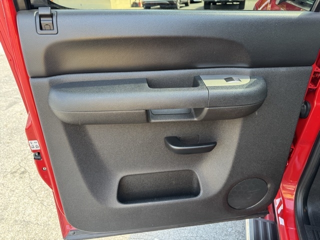Chevrolet Silverado 1500 4WD Crew Cab 143.5" LT 2013 Chevrolet Silverado 1500 4WD Crew Cab 143.5" LT 2013