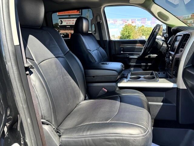 RAM 3500 4WD Crew Cab 149" Laramie 2015