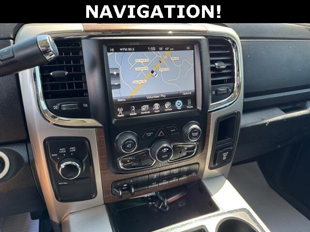 RAM 3500 4WD Crew Cab 149" Laramie 2015