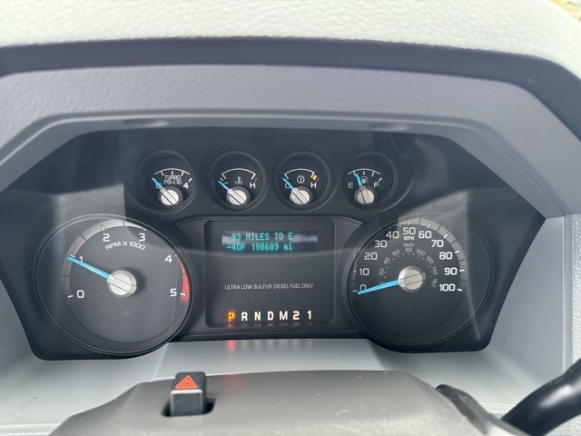 Ford Super Duty F-250 SRW 4WD Crew Cab 156" XL 2016