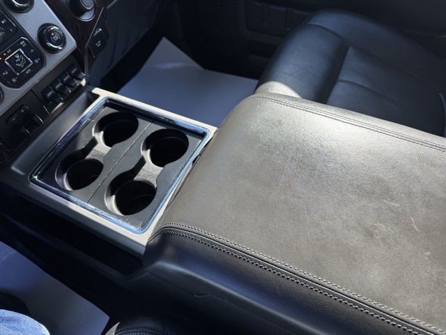 Ford Super Duty F-250 SRW 4WD Crew Cab 156" Platinum 2015 Ford Super Duty F-250 SRW 4WD Crew Cab 156" Platinum 2015