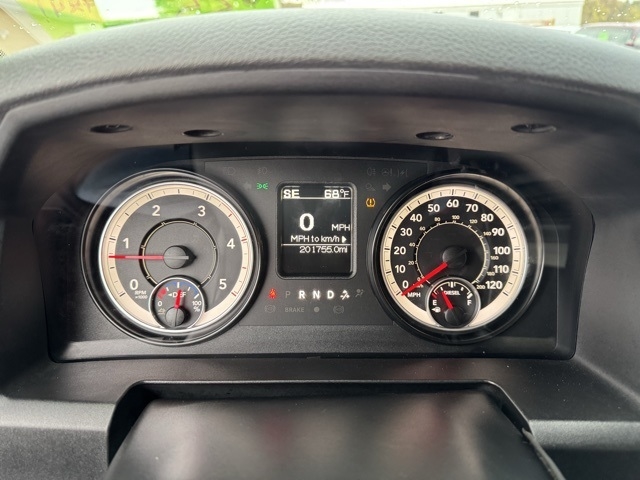 RAM 2500 4WD Crew Cab 149" Tradesman 2016 RAM 2500 4WD Crew Cab 149" Tradesman 2016
