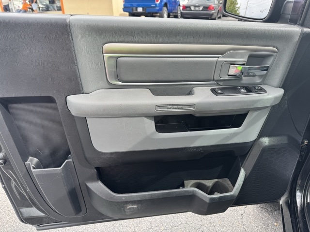 2015 Ram 1500 Express photo 10
