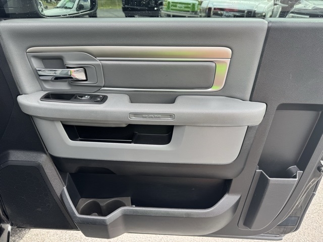 2015 Ram 1500 Express photo 13