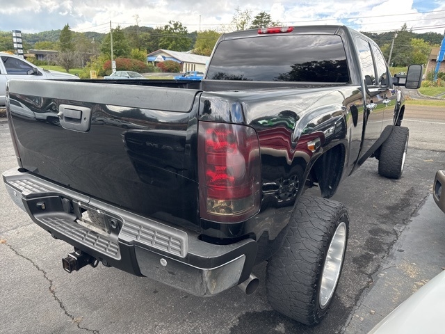 2009 Gmc Sierra SLT photo 2