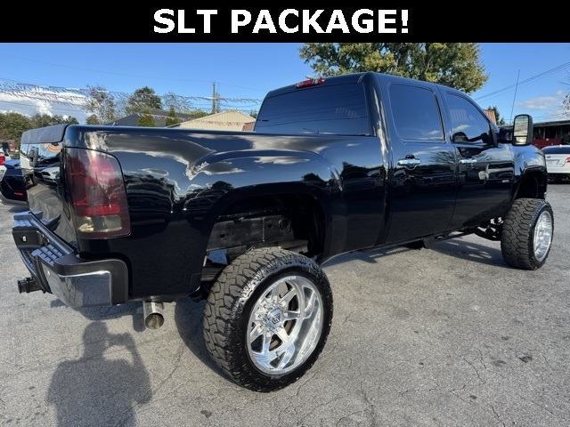 GMC Sierra 2500HD 4WD Crew Cab 153" SLT 2009