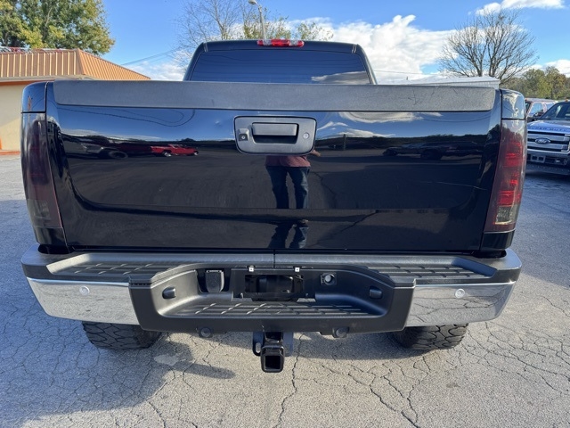 GMC Sierra 2500HD 4WD Crew Cab 153" SLT 2009