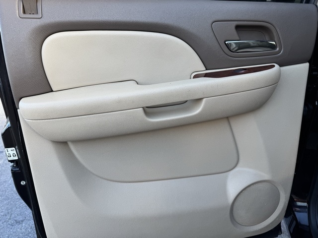 GMC Sierra 2500HD 4WD Crew Cab 153" SLT 2009