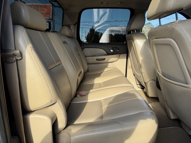 GMC Sierra 2500HD 4WD Crew Cab 153" SLT 2009