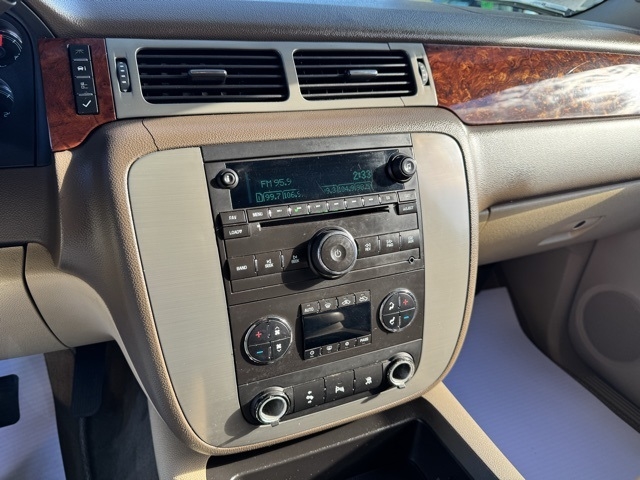 GMC Sierra 2500HD 4WD Crew Cab 153" SLT 2009