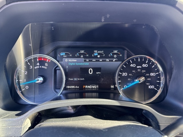 Ford Super Duty F-250 SRW Lariat 4WD Crew Cab 8' Box 2017 Ford Super Duty F-250 SRW Lariat 4WD Crew Cab 8' Box 2017