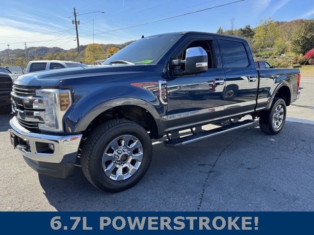 Ford Super Duty F-250 SRW King Ranch 4WD Crew Cab 8' Box 2019 Ford Super Duty F-250 SRW King Ranch 4WD Crew Cab 8' Box 2019