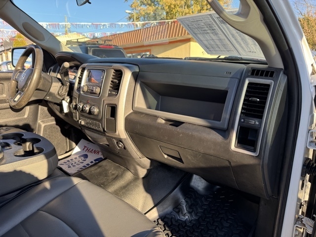 RAM 2500 4WD Crew Cab 149" Tradesman 2016